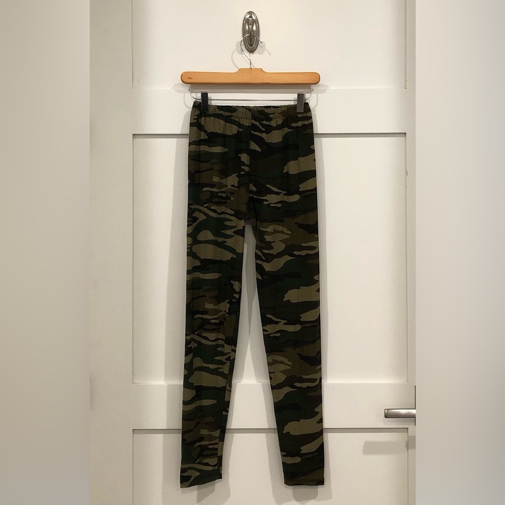 J. Village Camo Leggings